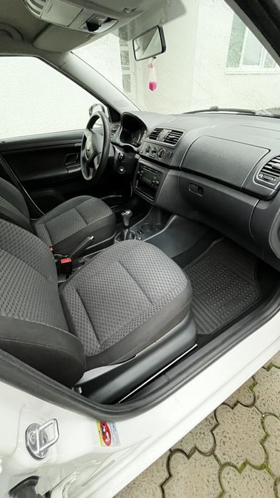 Skoda Fabia Comby 2012 року