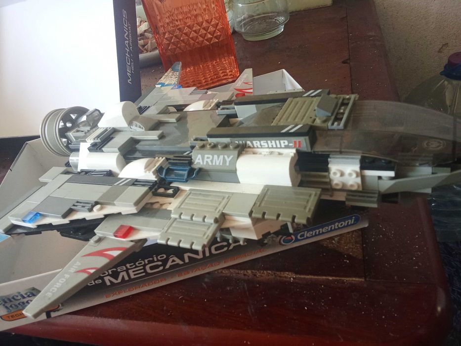 Vendo Avião Jato Lego