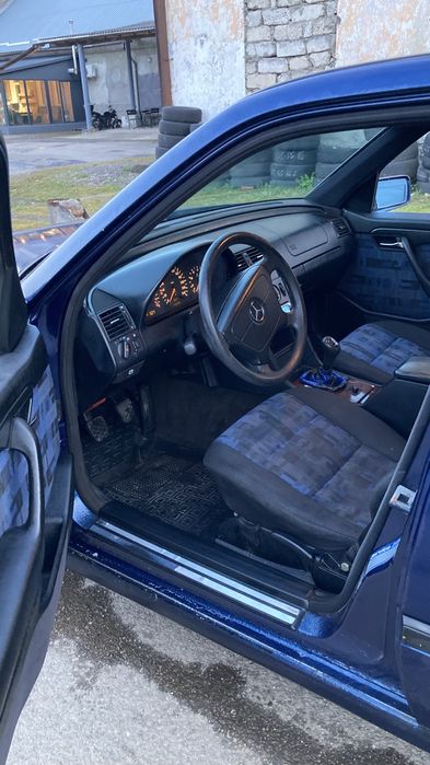 Mercedes w202 c180
