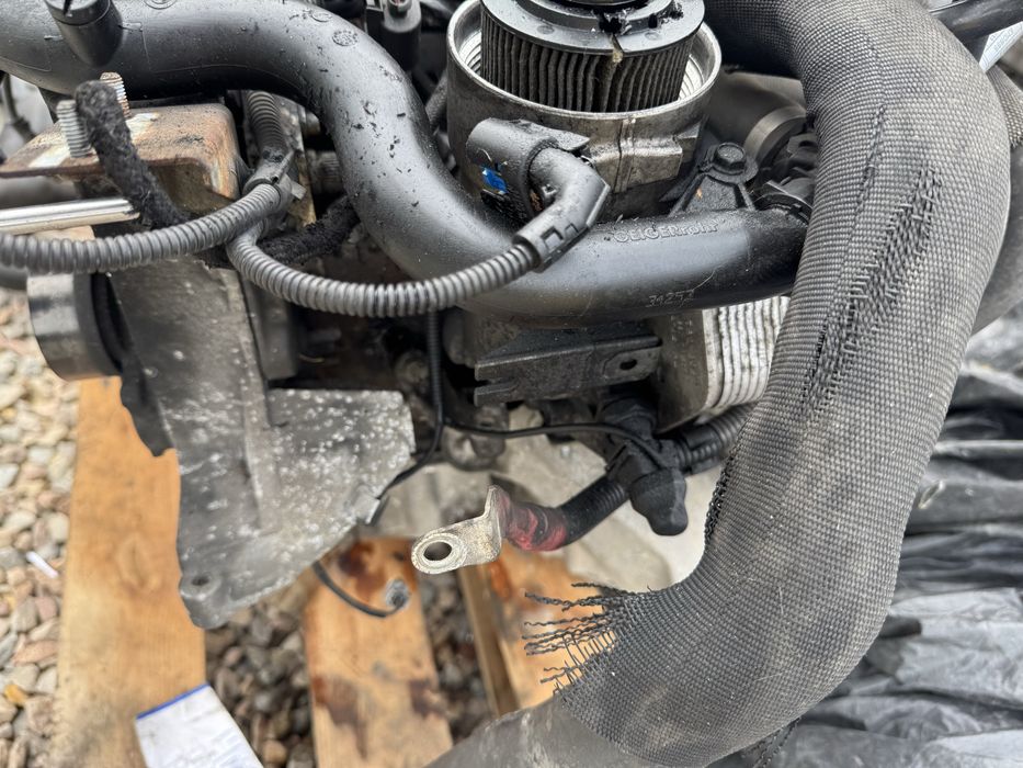 Silnik goły słupek bmw e90 e91 m47 163km