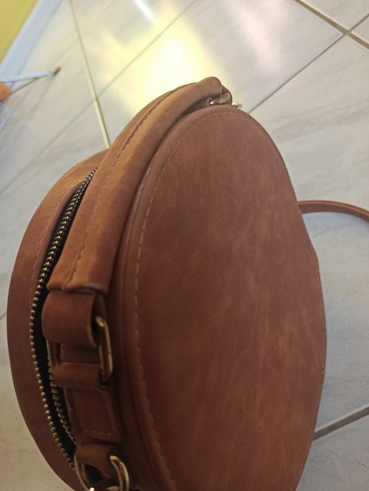 Torebka Cassi okrągła