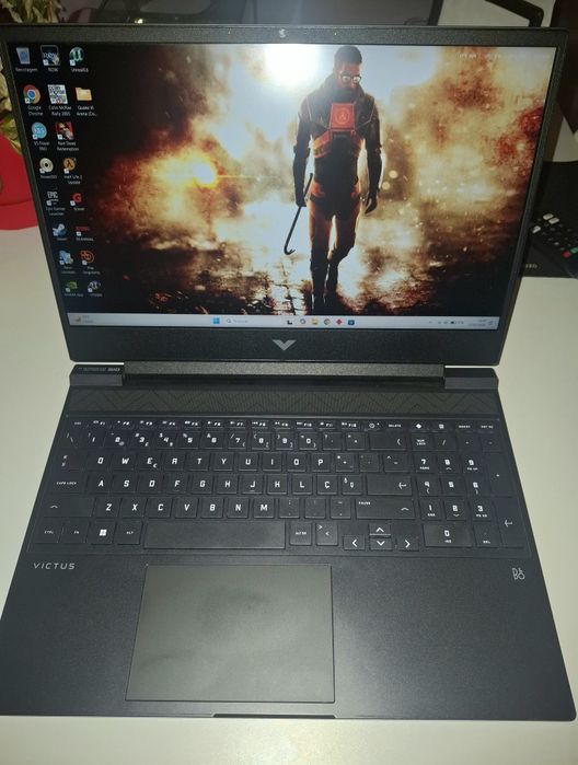 HP Victus 15 Gaming – Ryzen 5 / RTX 3050 / 16GB RAM