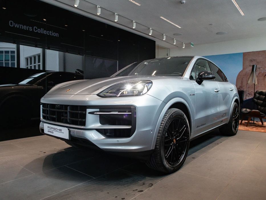 Porsche Cayenne Coupé E-Hybrid Black Edition