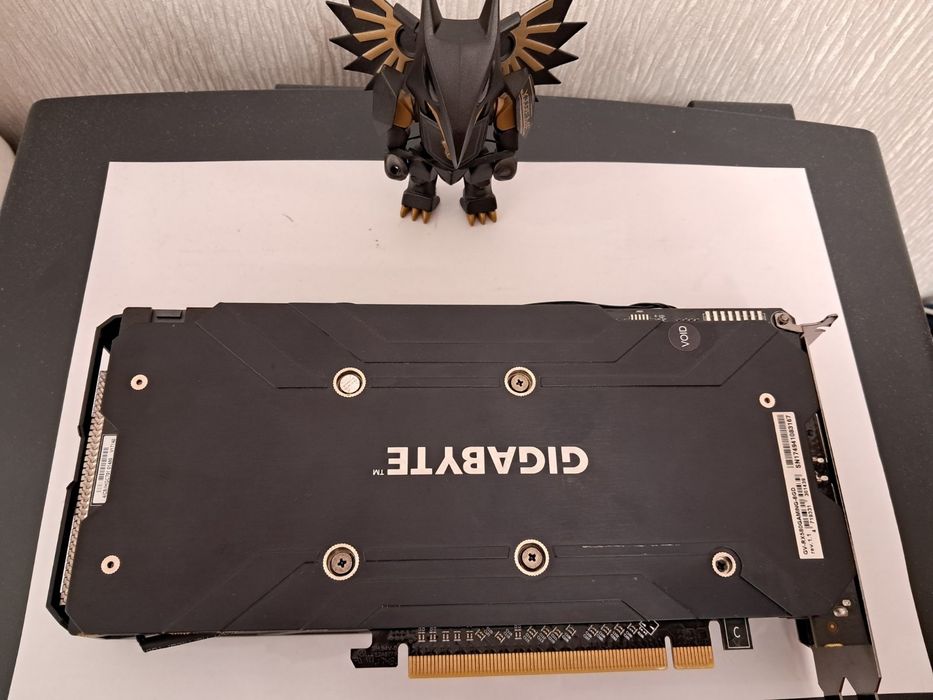 ВИДЕОКАРТА GIGABYTE RX 570 4Gb как новая пломба и другие карты