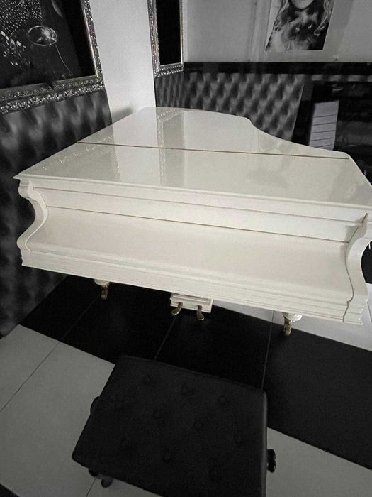 Рояль білий німецький SCHIEDMAYER & SOEHNE