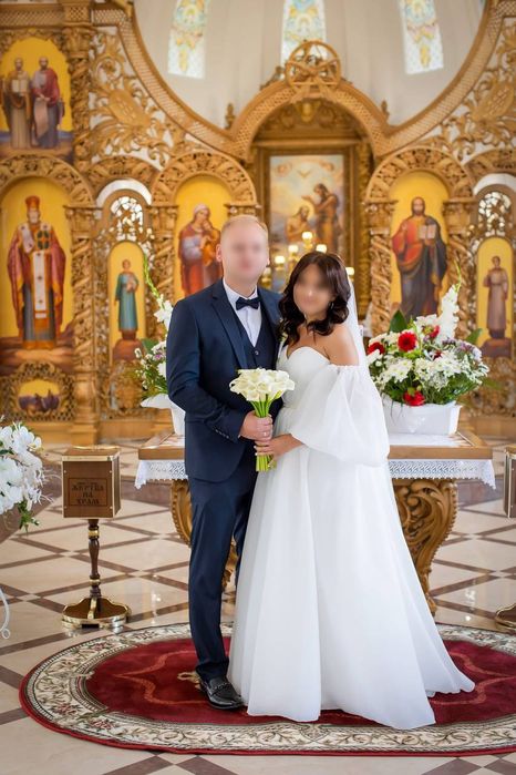 Продам весільну сукню! В ідеальному стані!
Весільний салон: WOW SOFI