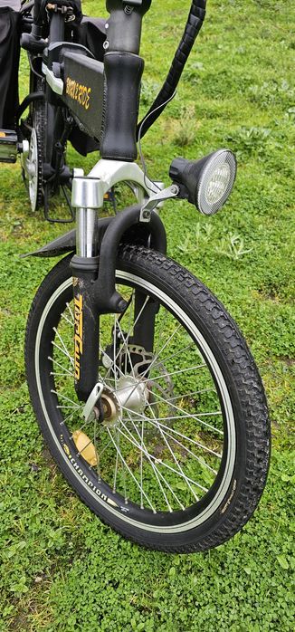 Bicicleta eletrica com 2 baterias para maior autonomia