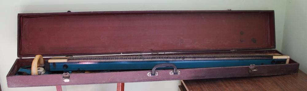 Вязальная машинка " Северянка"