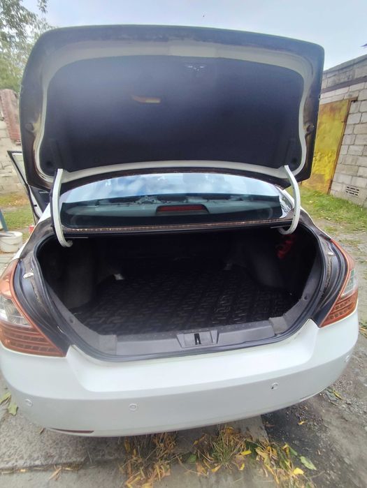 Geely Emgrand EC7