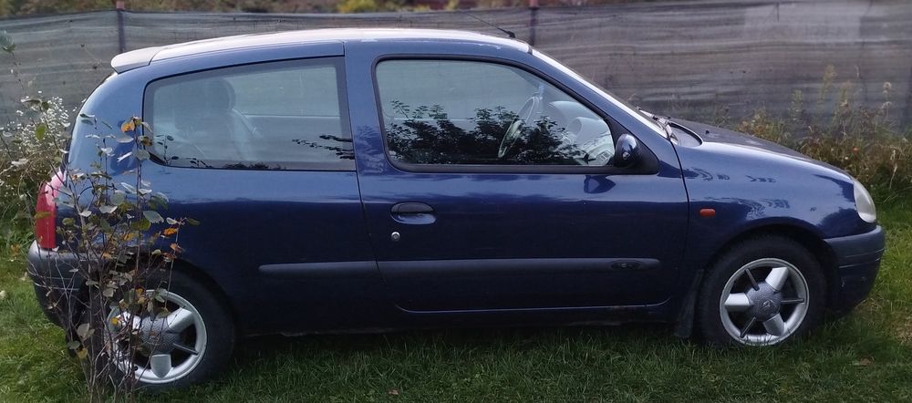 Renault Clio 2 Phase 1 1.6 16V Wersja RXi