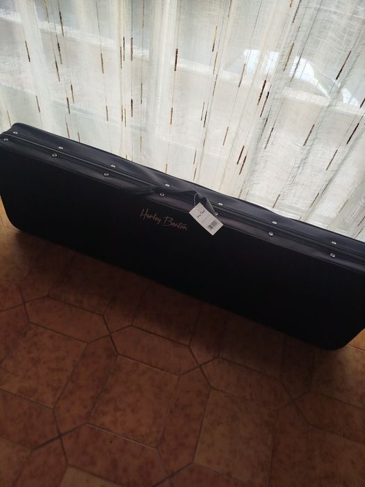 Harley Benton LightCase-El-Bass,