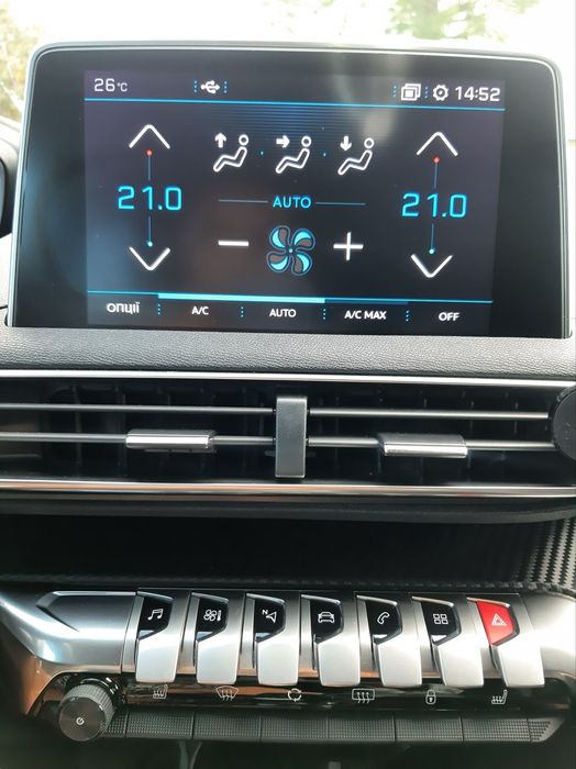 Авто Легкові автомобіль