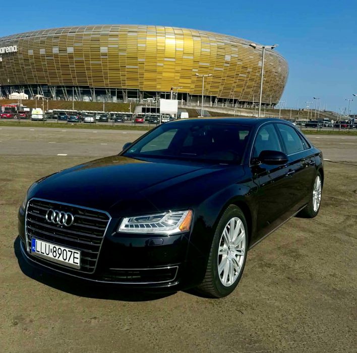 Auto do ślubu Audi A8 LONG wraz z kierowcą
