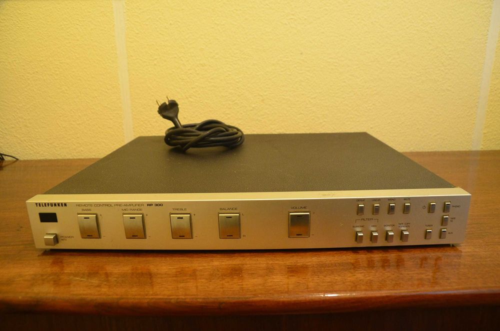 Amplificador Power + Pré Telefunken RP300/RM300