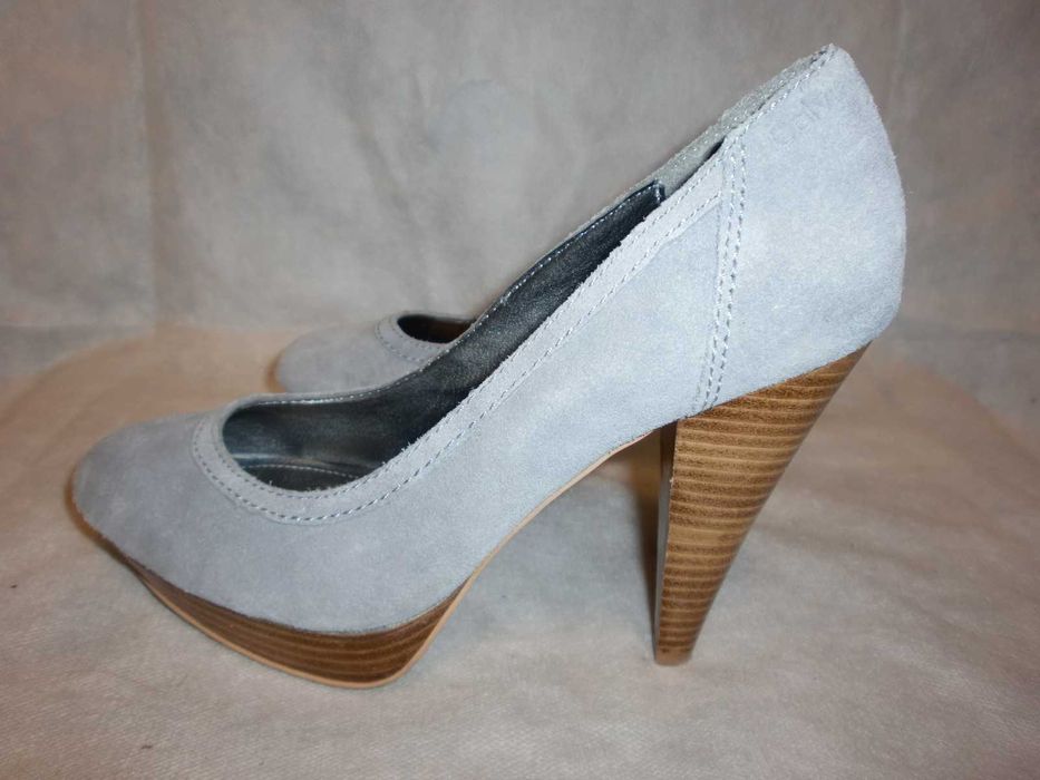 Szpilki Calvin Klein sandały buty r 37 wkładka 24 cm