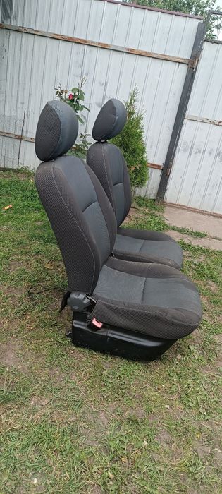 Продам сидіння в автомобіль