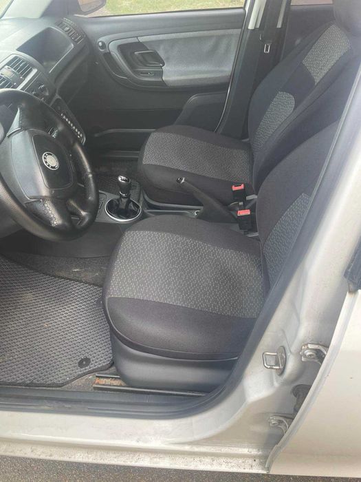 Skoda Fabia 1.4 16v 2011