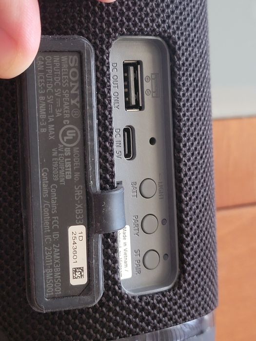 Топова Sony srs-xb33