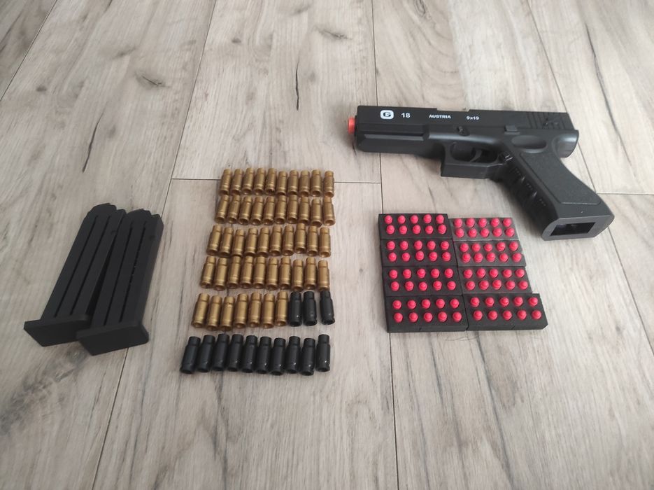 Pistolet na piankowe strzałki