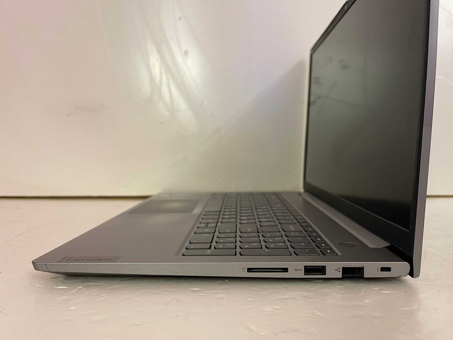 Игровой СВЕЖАК!! Lenovo ThinBook 15 /RYZEN на 12" ЯДЕР/  16 RAM/ ИДЕАЛ