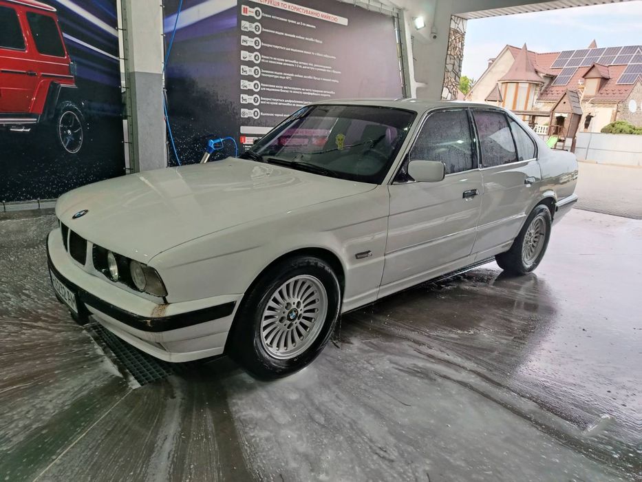 авто бмв е34 1994 року
