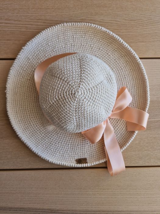 Chapéu Verão Bege (feito à mão)