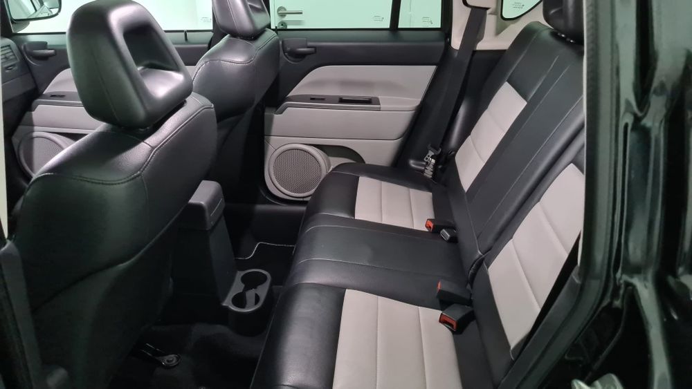 Jeep Compass 2.0 CRD 140CVS. 196000KMS  super estimado.