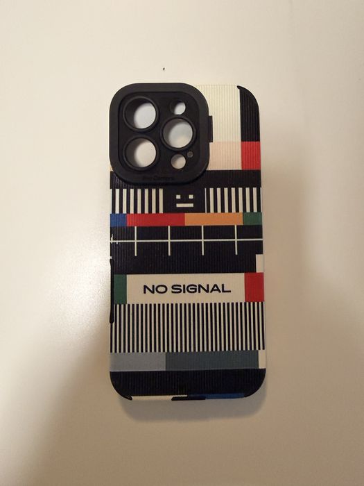 Iphone 16 pro  czarny 128G 5 etui w zestawie