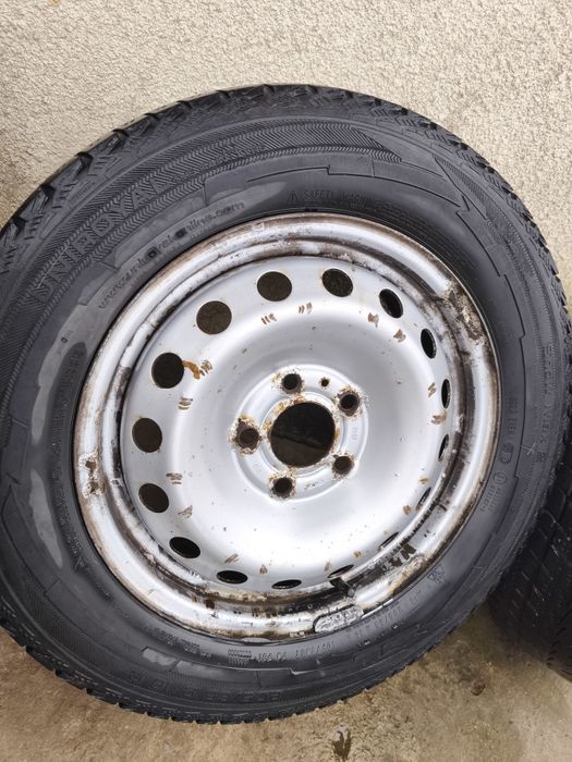 Продам шини літні