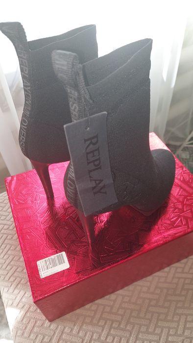 Полусапожки на каблучку