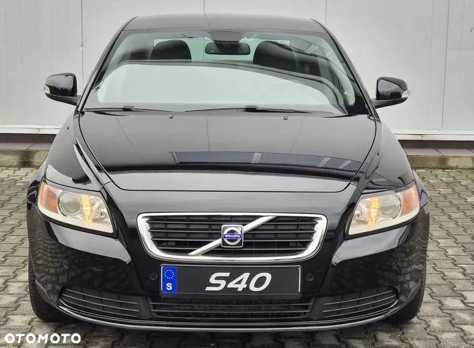 Volvo S40