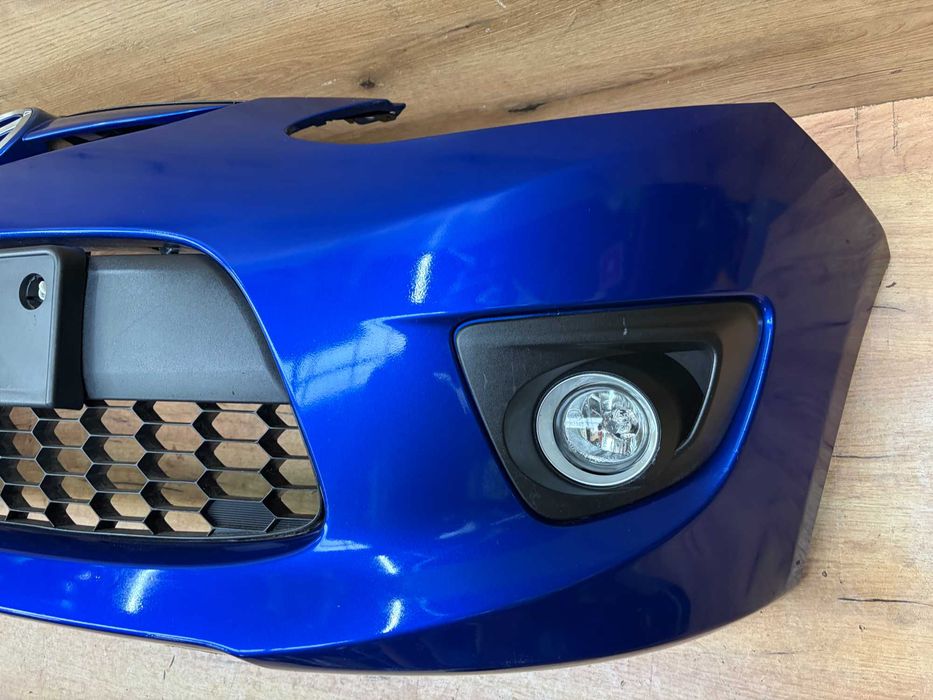Zderzak przedni Mazda 2