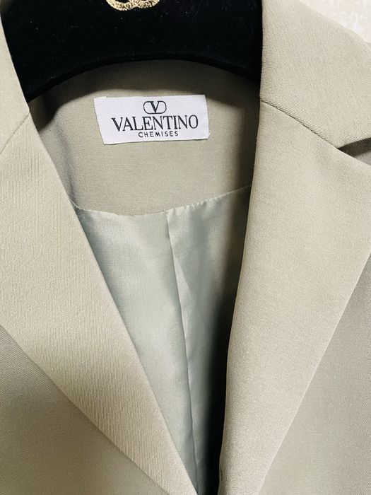 Піджак довгий Valentino з шкіряним поясом
