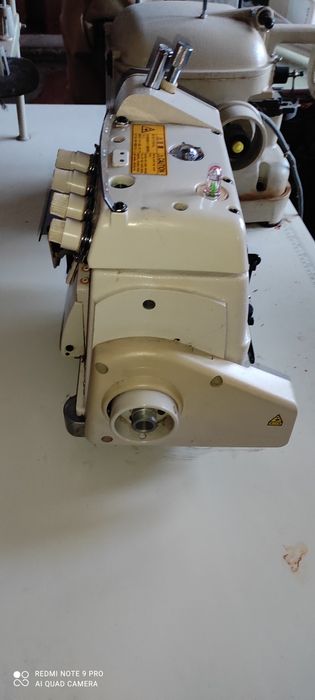 Оверлок б/у JUKI