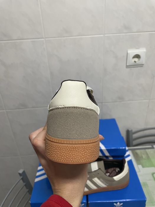 Adidas Spezial novas