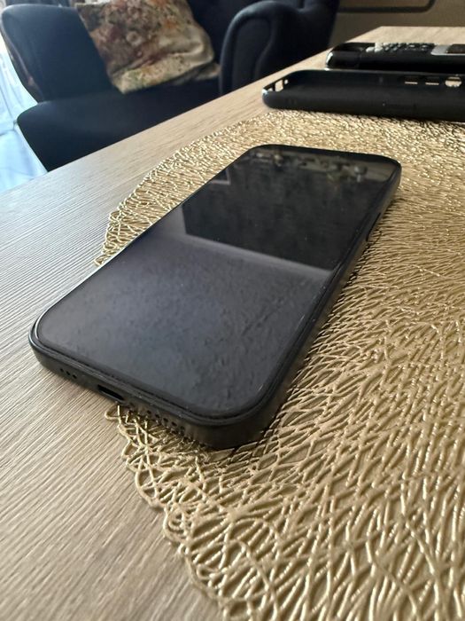 Iphone 15 256GB szary