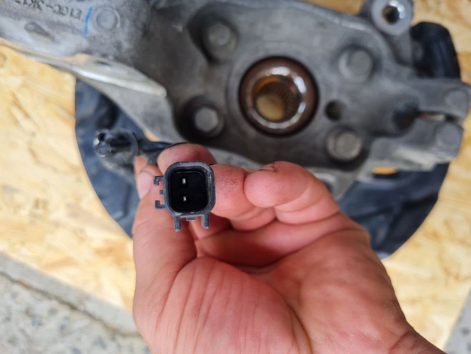 Ступиця Ford E1GC3K171 FoMoCo цапфа Форд