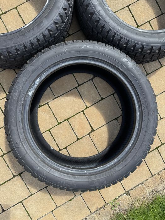 235/50 R19 103T  4 szt jak nowe firemax