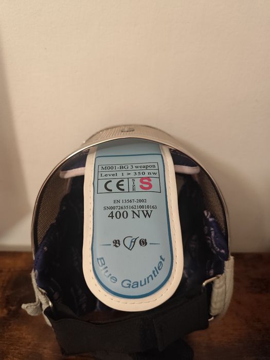 Maska szermiercza Blue Gauntlet 400 N