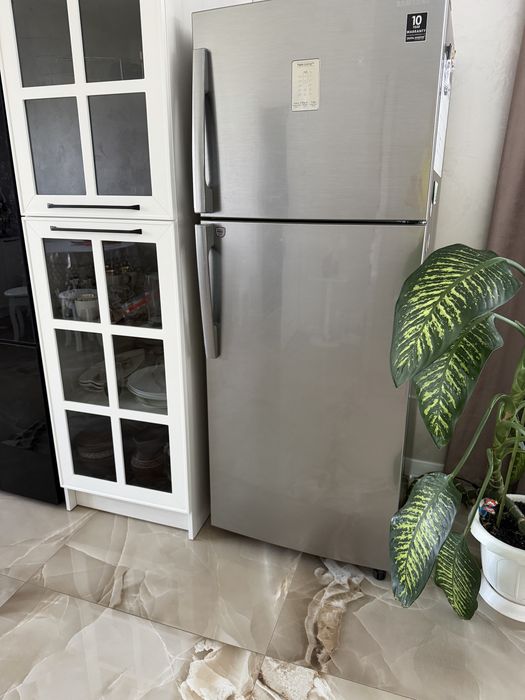 Холодильник Samsung RT46K6340S8
