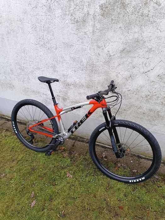Trek Supercaliber SL 9.6 Gen 2
