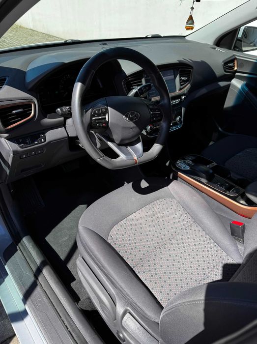 Hyundai Ioniq 28kWh