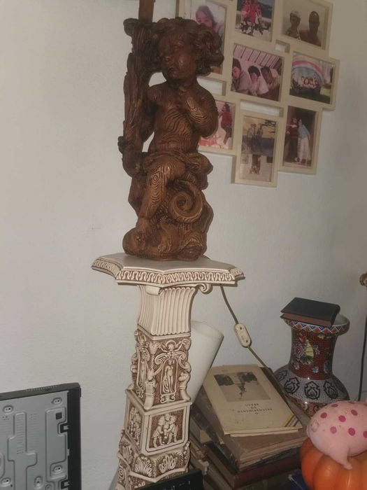 candeeiros menino estatua madeira