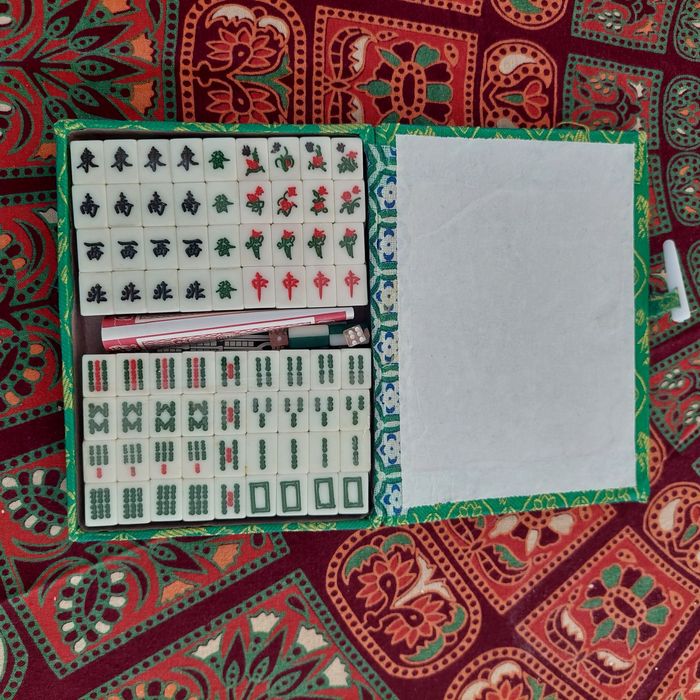 Mahjong portátil - Novo selado