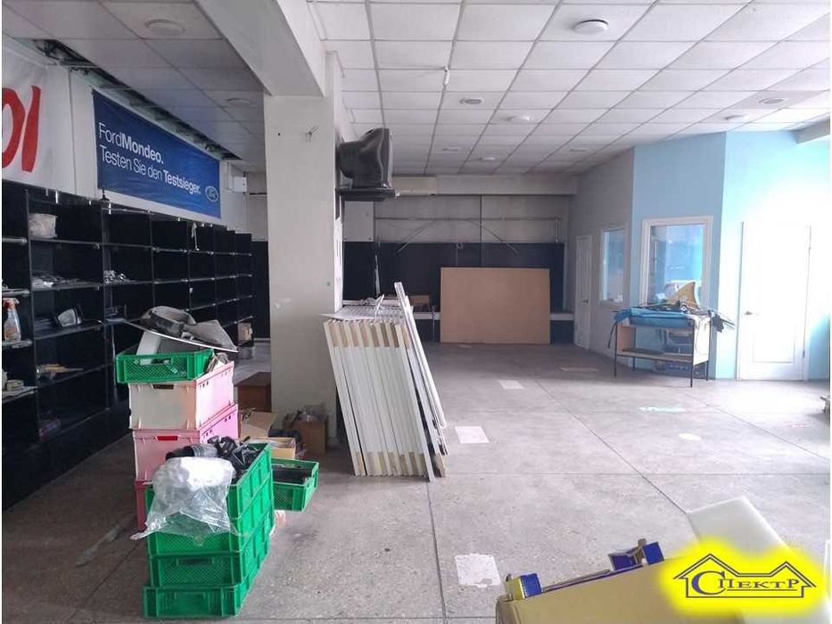 110кв.м. офіс магазин 95квартал зі світлом   акумулятор 30квт інвертор