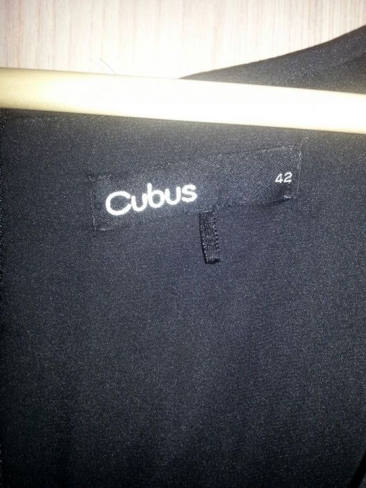 Mała czarna sukienka Cubus r 42