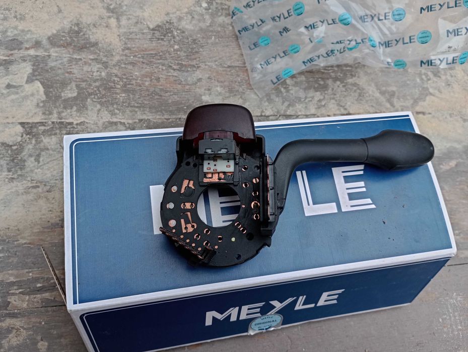 Переключатель поворотов б4