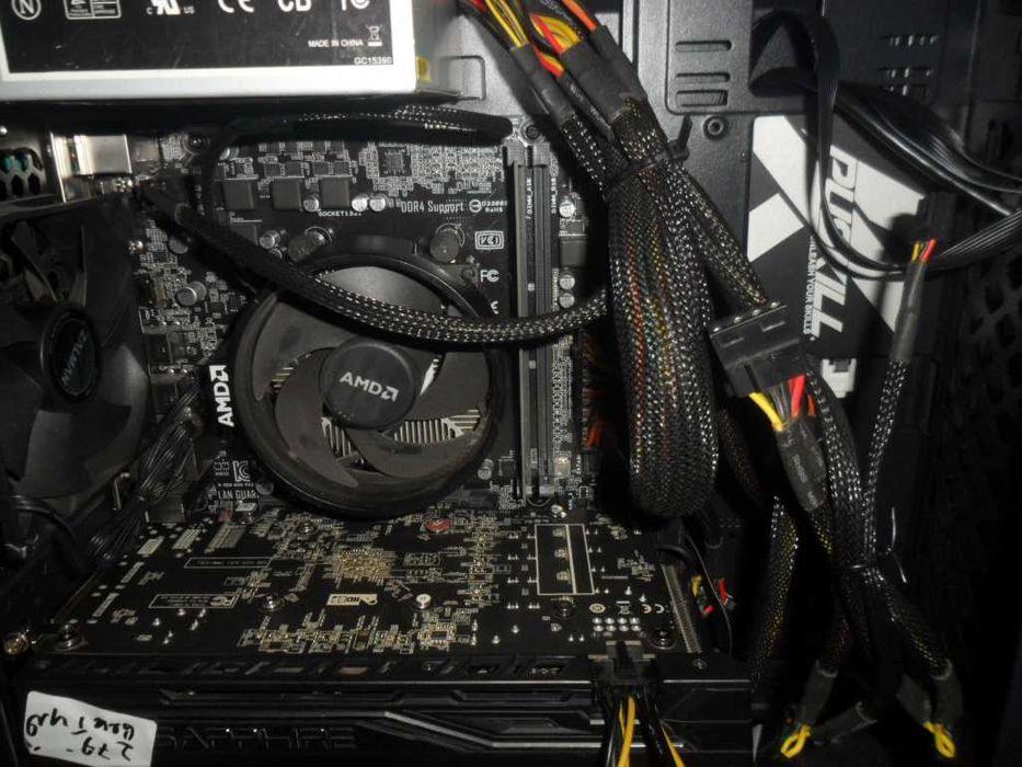 Современный пк Rуzen 7 1700 8 ядер 16 потоков видеокарта 8гб\16гбддр4