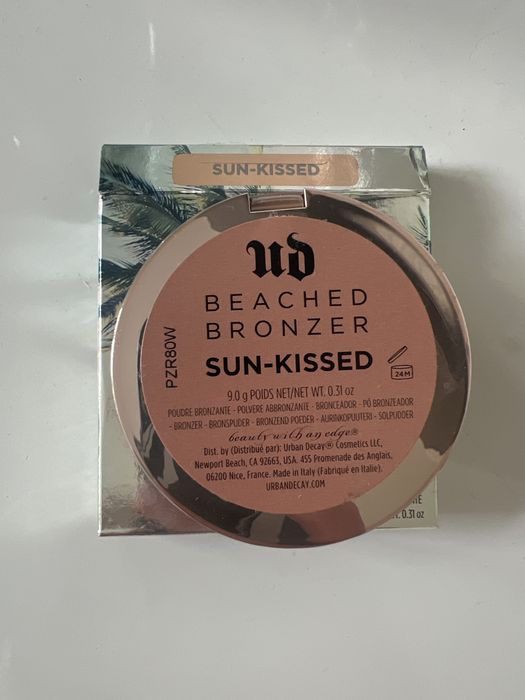 Пудра-бронзер Urban Decay Beached Bronzer у відтінку Sun-Kissed