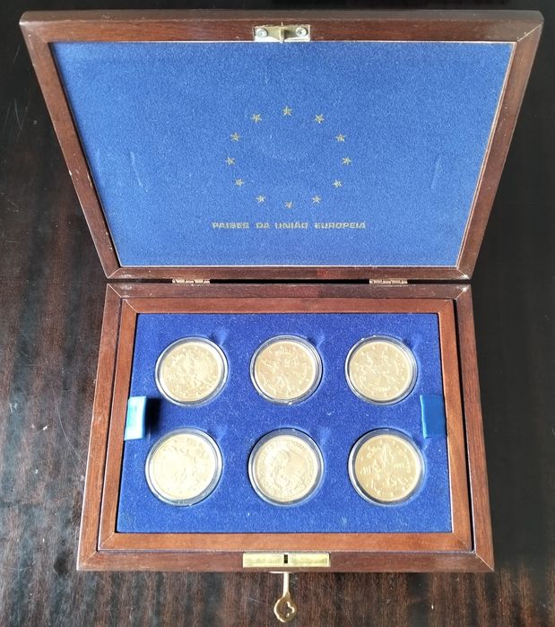 Estojo 15 Moedas/Medalhas Prata .925 Banhadas a Ouro Países União Europeia 1992